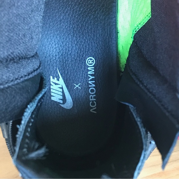 NIKE Acronym Air Presto Mid "Hot Lava/Volt" sneakers
Men’s Size 9 /S - Picture 14 of 14